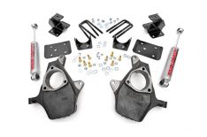 Rough Country 722.2 Lowering Kit 2 Inch FR 4 Inch RR Chevy GMC 1500 (99-06 Classic) 722.20